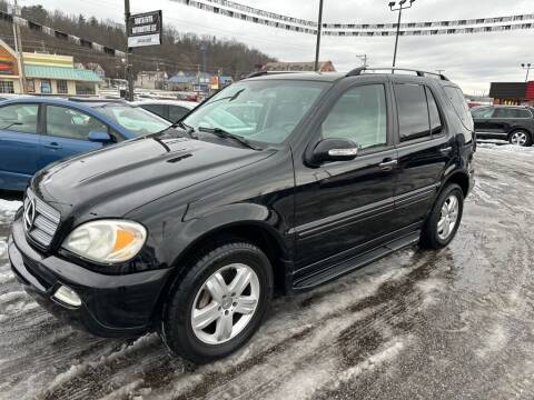 2005 Mercedes-Benz M-Class for sale at SOUTH FIFTH AUTOMOTIVE LLC in Marietta OH