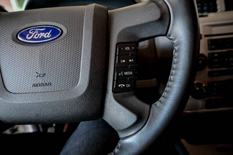 2011 Ford Escape XLT
