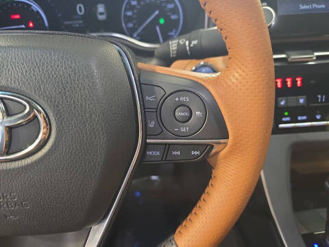 2020 Toyota Avalon Hybrid Limited