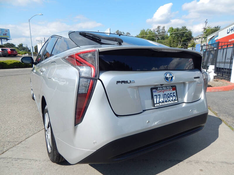 2017 Toyota Prius Two