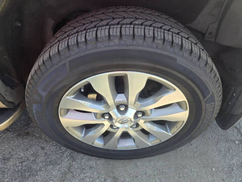 2010 Toyota Sequoia Limited