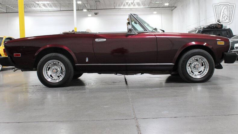 1982 FIAT 2000 Spider