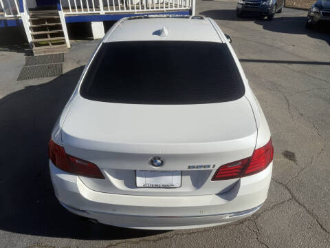 2016 BMW 5 Series 528i