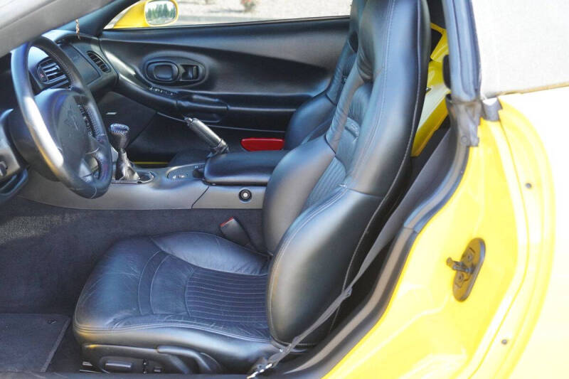 2003 Chevrolet Corvette