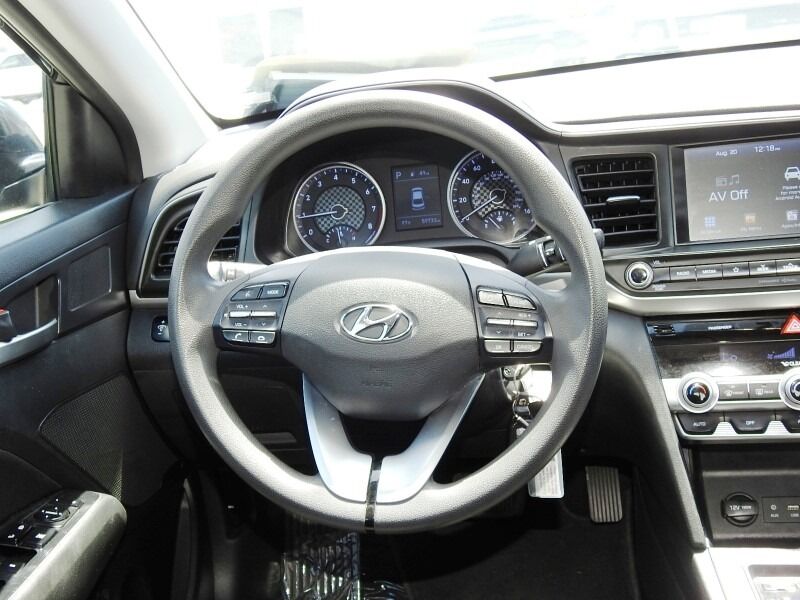 2020 Hyundai Elantra  - $17,900