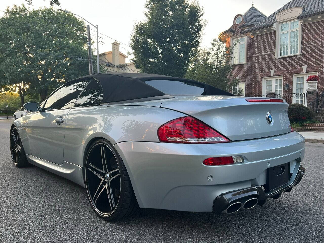 2008 BMW M6 Convertible - $17,900