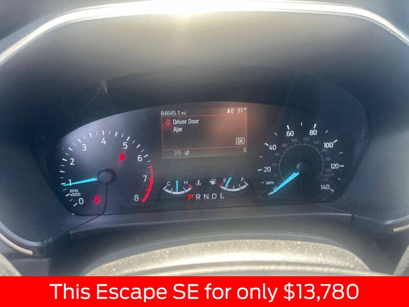 2020 Ford Escape SE