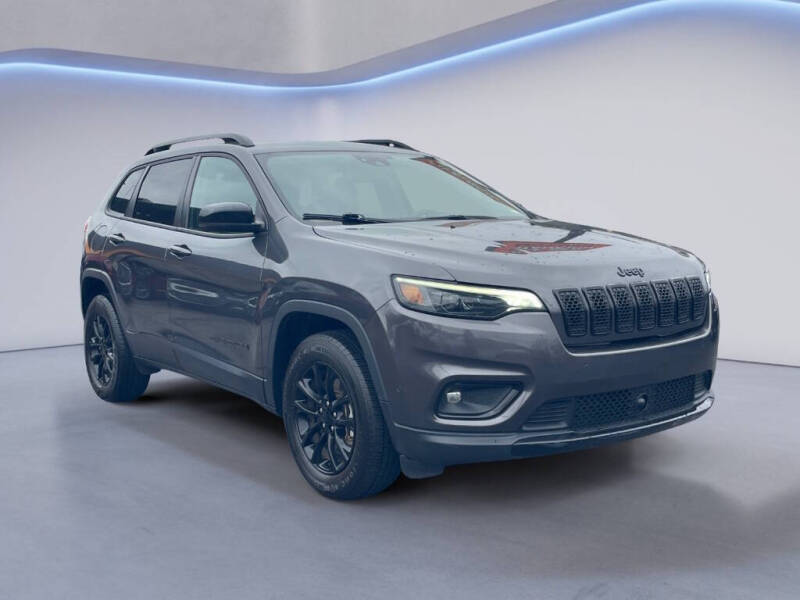 2023 Jeep Cherokee Altitude Lux