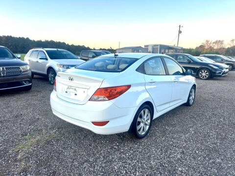 2013 Hyundai Accent GLS