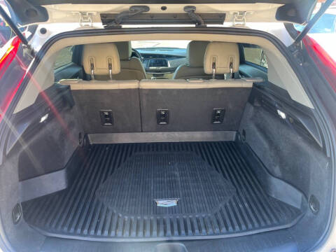 2020 Cadillac XT4 Luxury