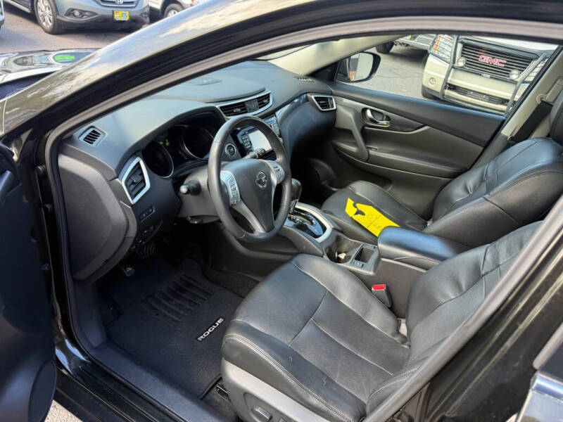 2016 Nissan Rogue SL