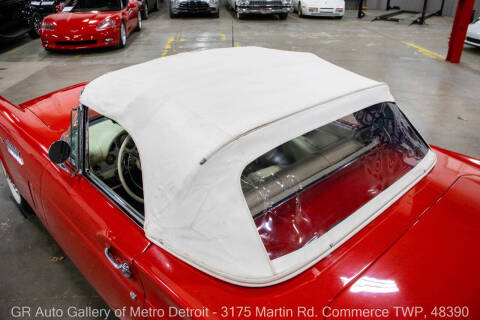 1957 Ford Thunderbird