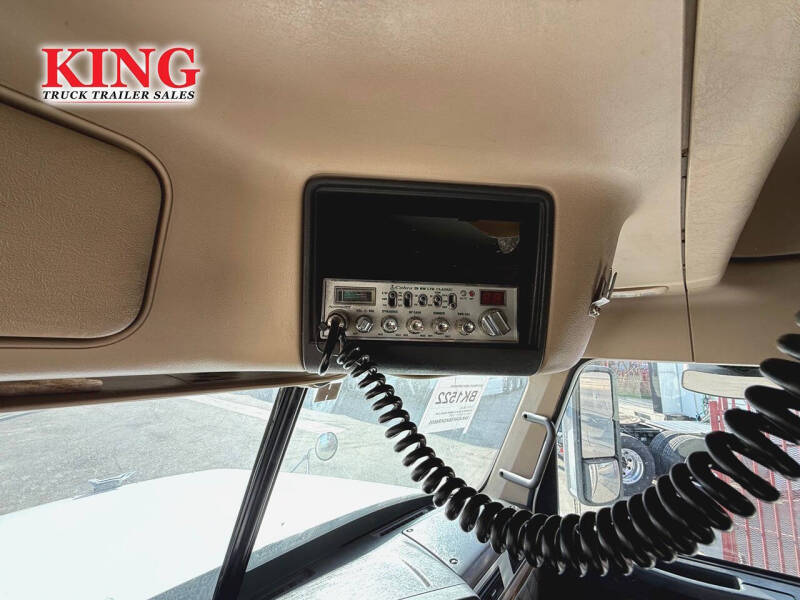 2019 Freightliner Coronado 122 SD