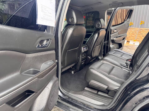 2017 GMC Acadia SLT-1