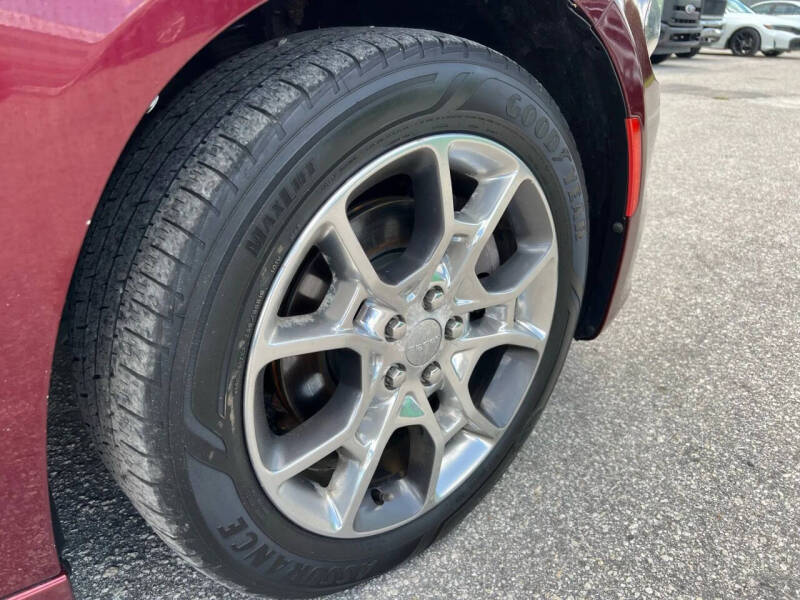 2017 Dodge Charger SXT