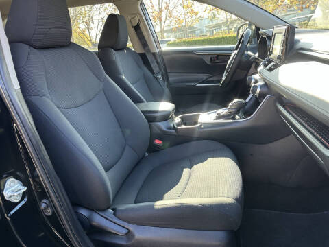 2019 Toyota RAV4 Hybrid LE