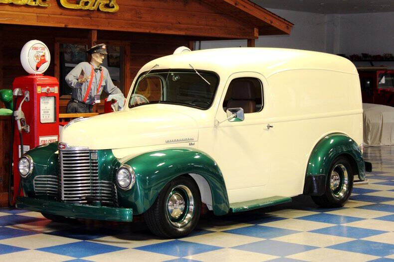 1947 International KB1