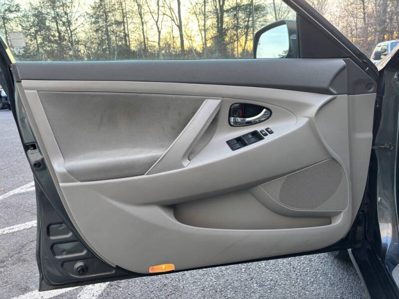 2007 Toyota Camry LE