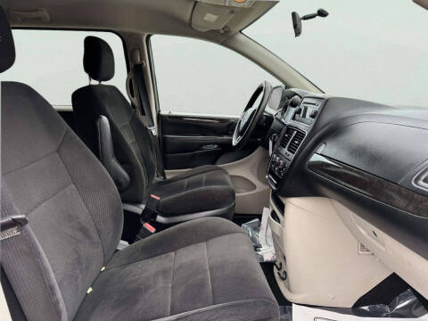 2014 Dodge Grand Caravan American Value Package