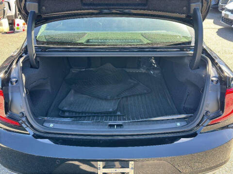 2022 Volvo S90 B6 Inscription