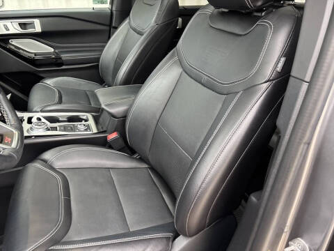 2022 Ford Explorer ST