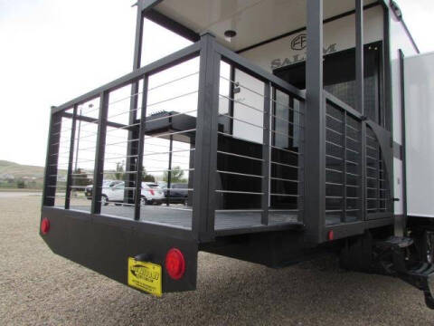 2025 Forest River 38 VERANDA