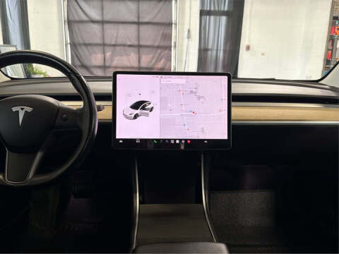 2019 Tesla Model 3 Mid Range