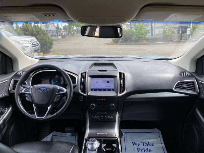 2020 Ford Edge SEL