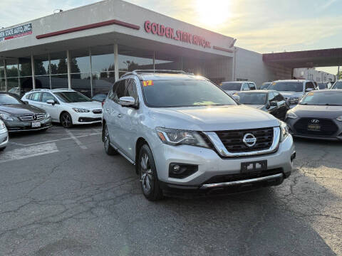 2017 Nissan Pathfinder SL