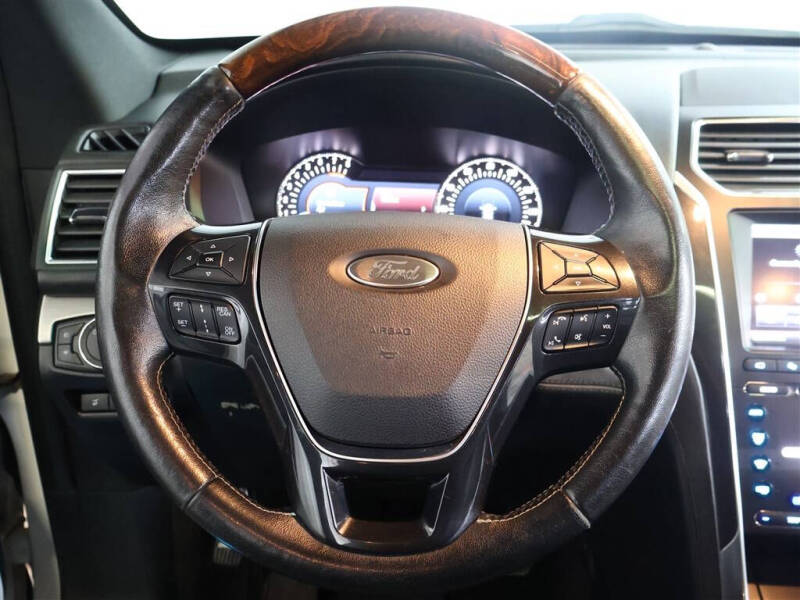 2016 Ford Explorer Platinum