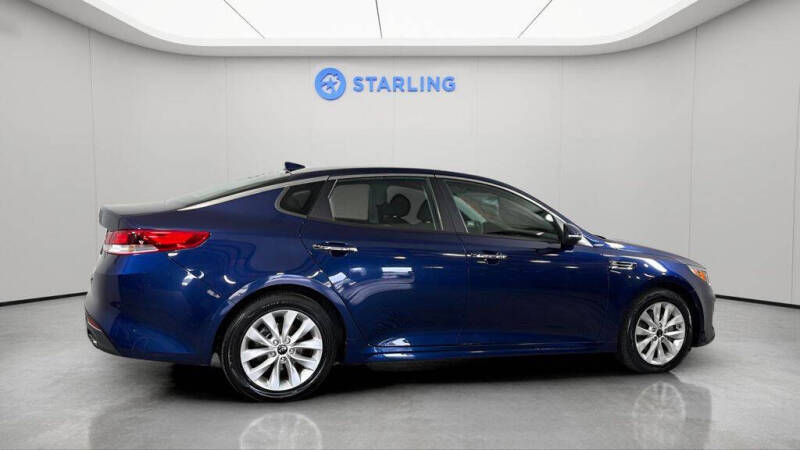 2017 Kia Optima LX