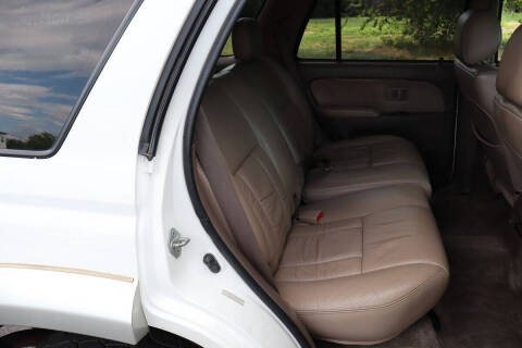 2000 Toyota 4Runner SR5