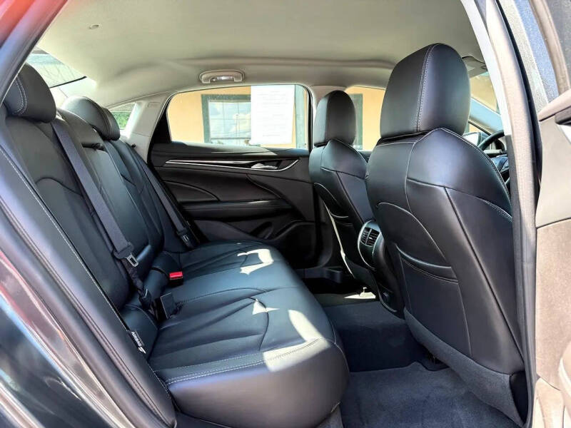 2017 Buick LaCrosse Essence