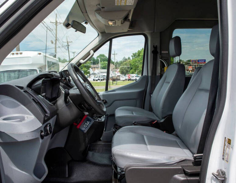 2017 Ford Transit