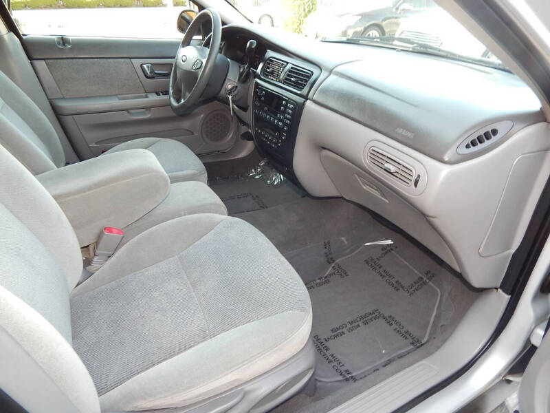 2000 Ford Taurus SEL