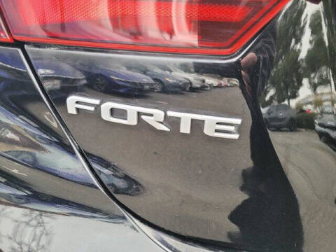 2022 Kia Forte LXS