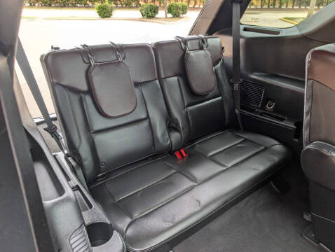 2023 Ford Explorer Platinum