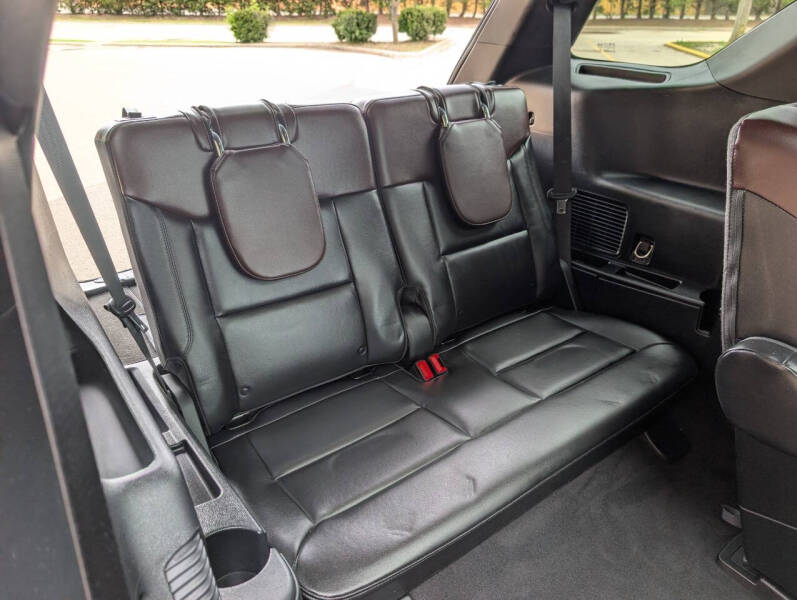 2023 Ford Explorer Platinum