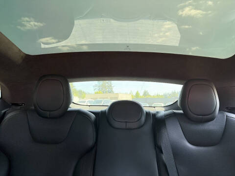 2023 Tesla Model S Standard Range