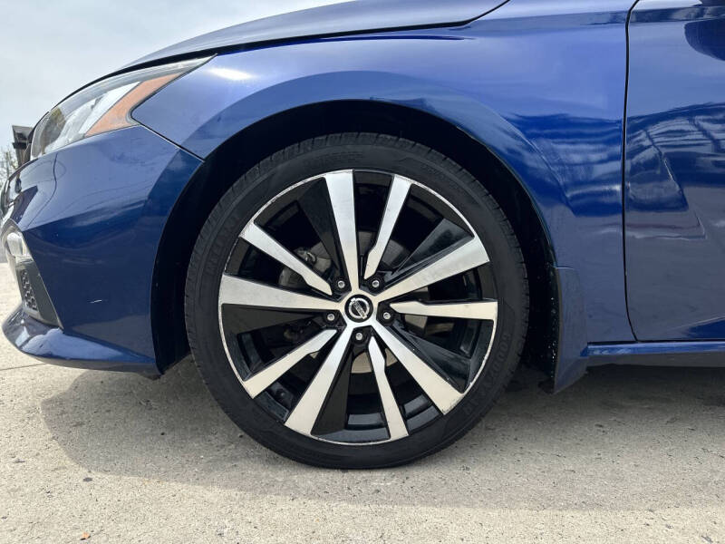 2019 Nissan Altima 2.5 SR