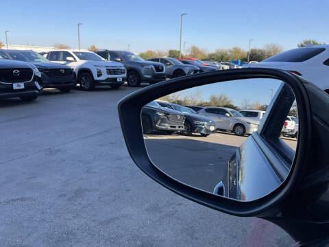 2025 Mazda Mazda3 Sedan 2.5 S Carbon Edition