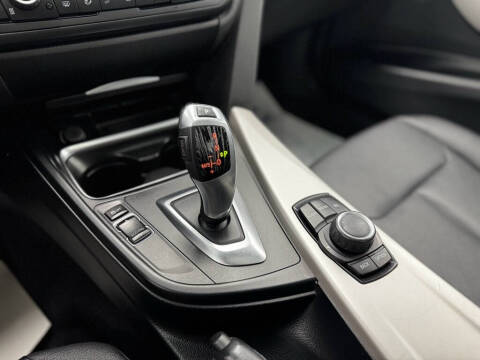 2015 BMW 3 Series 320i xDrive