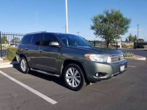 2008 Toyota Highlander Hybrid for sale at H&S Motor Cars in Baldwin Park CA