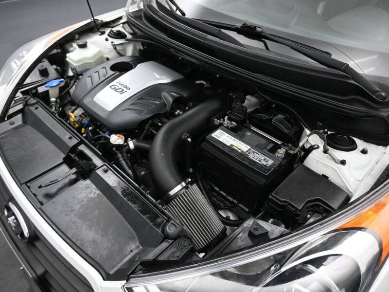 2013 Hyundai Veloster Turbo