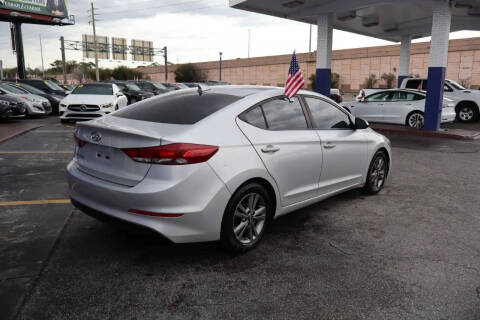 2018 Hyundai Elantra