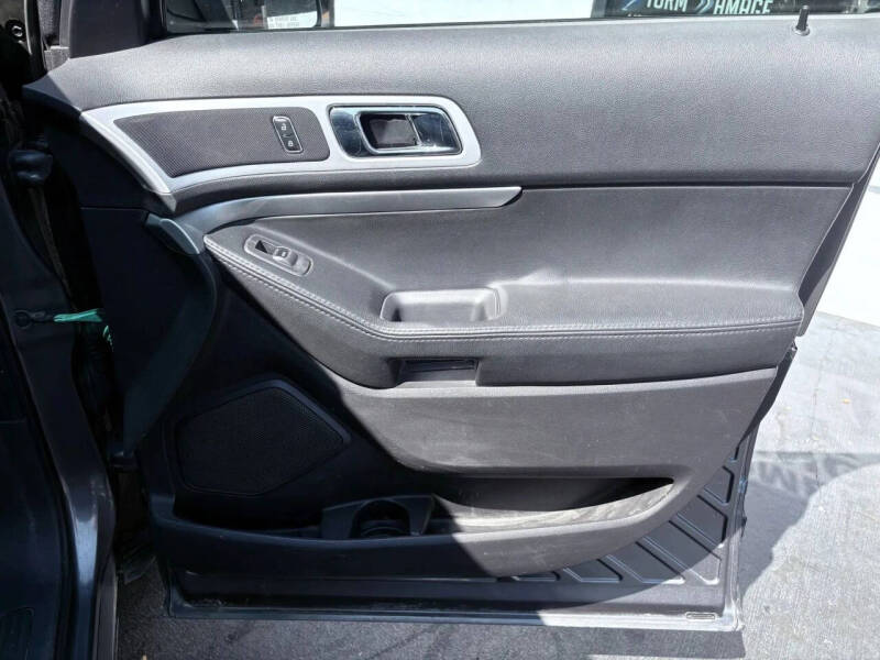 2012 Ford Explorer XLT