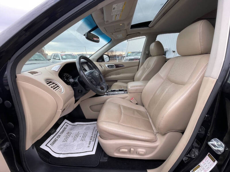 2016 Nissan Pathfinder Platinum