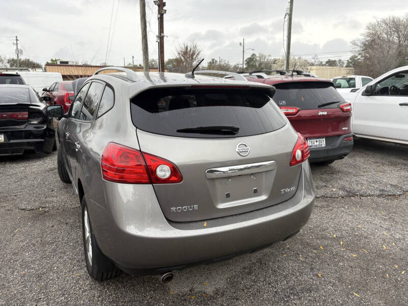2013 Nissan Rogue SV