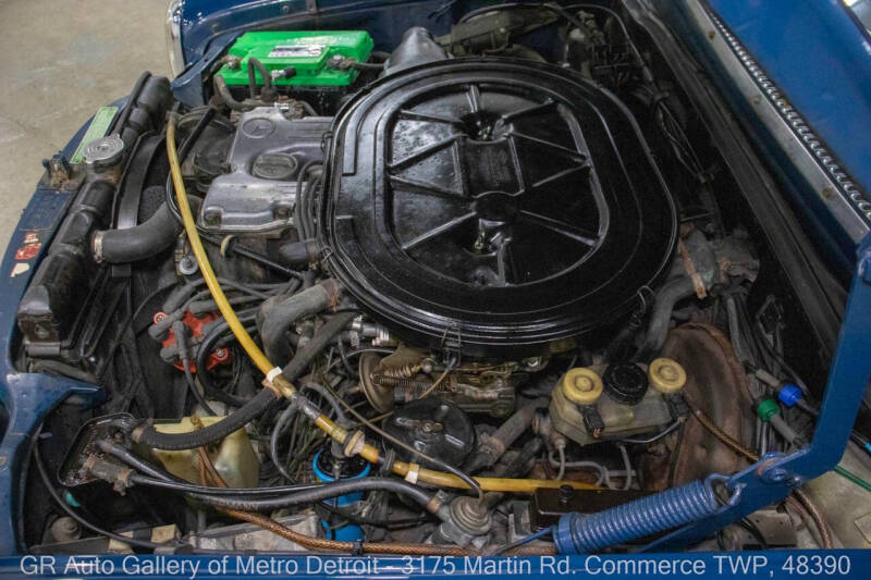 1975 Mercedes-Benz 280-Class