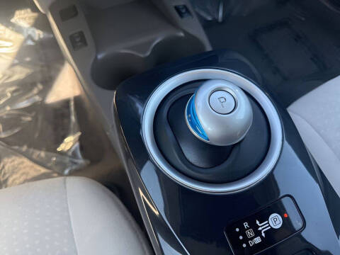 2012 Nissan LEAF SV